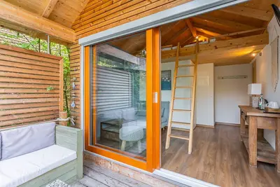 Image de Lodge-Panoramique-Salle de bain privée séparée-Vue sur Lac-Seelodge am Wasser
