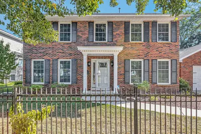 Image de \n\nLuxury Downtown Sheboygan 4br - 3 Bath - 3 min walk to beach - Lakeside Legacy