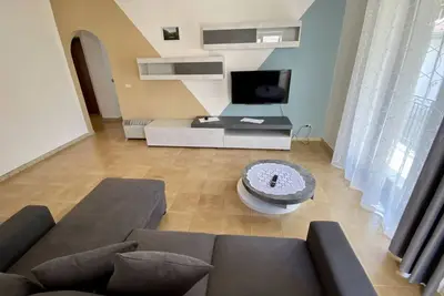 Image de appartement spacieux et confortable près de la mer