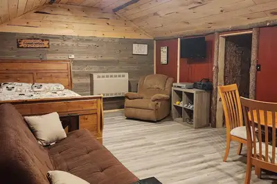 Image de Adirondack Cabin Retreat On West Branch of the Oswegatchie River!