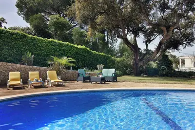 Image de Villa 'Quinta Da Balaia V3' avec piscine privée, Wi-Fi et climatisation