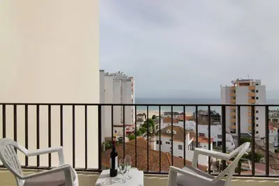 Appartement 'Quaint Beach View - Praia Da Rocha' avec vue sur mer, Wi-Fi et climatisation