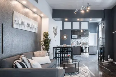 Image de Cozy Studio in Downtown Montreal!