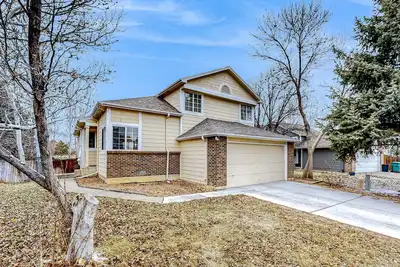 Dog-friendly home in a quiet neighborhood with sauna, balcony, W\/D, & Ac