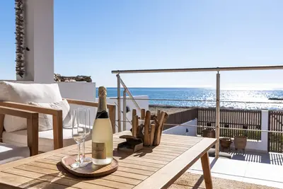 Image de Casa Leon - Beachfront Townhouse