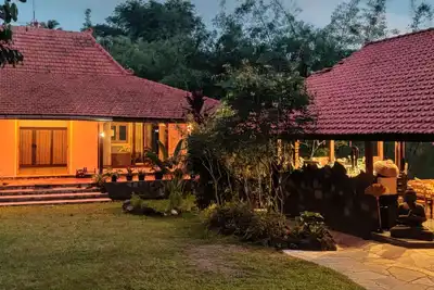 Image de Villa pour 6 personnes avec splendides vues & air frais, sur un grand terrain.