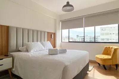 w* | Amazing 3br with balcony in Miraflores