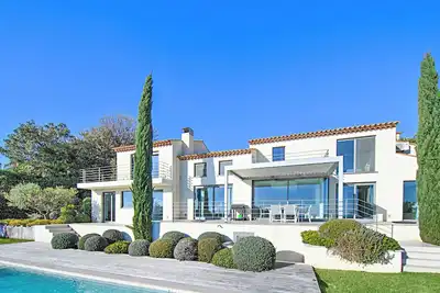 Image de Deluxe property for 8 persons with top equippment and a panoramic landscape view