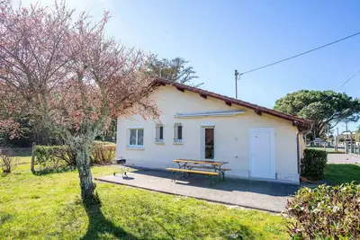 Image de Maison 3 chambres proche plages avec jardin clos à Mimizan - pour 8 personnes