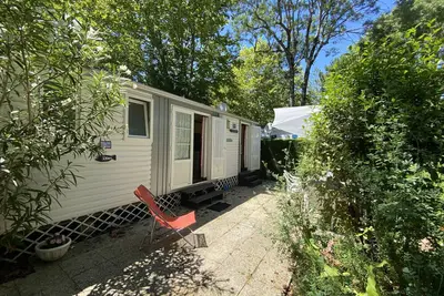 Image de Mobile Home tout confort 4 pers, proche plage et centre, clim, Tv, terrasse, parking