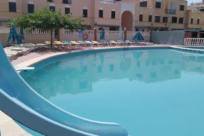 Appartement à 150m de la plage avec piscine, parking, et animaux acceptés à Peñíscola