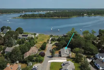 Image de Water Views, Access to Grand Cove!