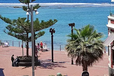 Image de Apartamento Céntrico Estilo Moderno Junto a la Playa, en una Ciudad Llena de Vida