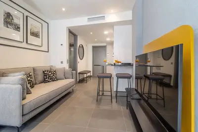 Image de Modern 2-Person Studio in Madrid Center