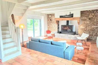 Image de Charming house 100 mt from the famous \"La Torche\" beach\n\n