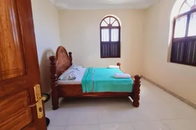 Image de 10 minutes walk from the harbor Home Stay Boutique Zanzibar bed and Breakfast 6