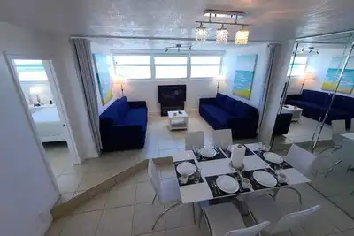 Image de Beachfront Condo-Hotel Two rooms with free parking