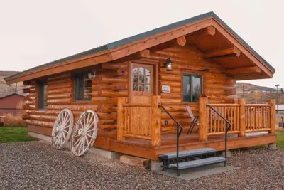 Image de The Bighole Cabin at J&J Cabins