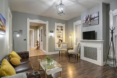 Image de Dayton Flyer House - Stylish South Park 3bd