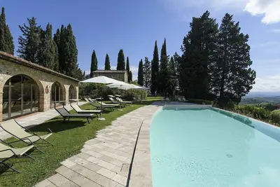 Image de Villa Montecarulli in San Gimignano private pool