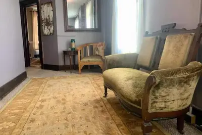 Image de Spacious 3 Queen Suite - Centrally Located