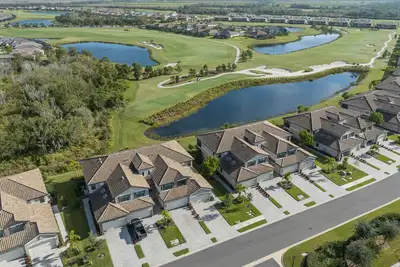 Image de Lakewood National condo on Golf Course!