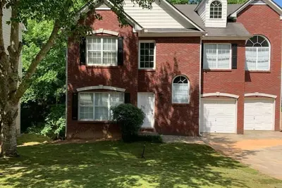 Image de McGuire - Spacious 4-Bedroom House in Kennesaw