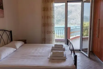 Image de Apartment with Side Sea View - Pigeon House