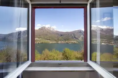 Image de Appartement 'Stella On Lake Como' avec vue sur lac, Wi-Fi et climatisation