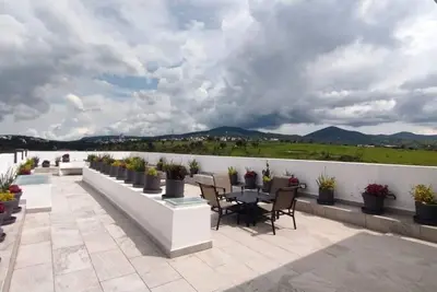Image de Luxury Penthouse situated on a distinguishable area in Altozano.