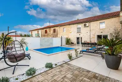 Image de Belle maison à Vidulini avec WiFi