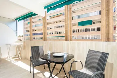 Image de Bel appartement pour 2 personnes avec climatisation, Wifi, Tv, terrasse et parking