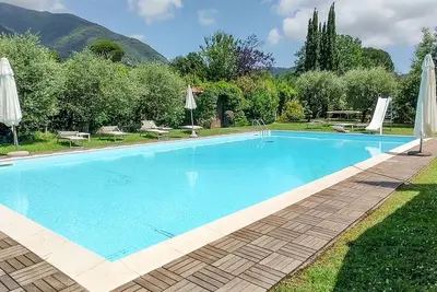 Image de Belle maison à Camaiore avec WiFi