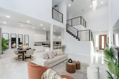 Image de Stunning home away from home! Only 15 minutes from Downtown Houston