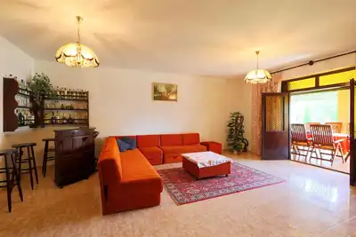Image de Magnifique maison de vacances privée avec Wifi, Tv, patio, animaux admis et parking