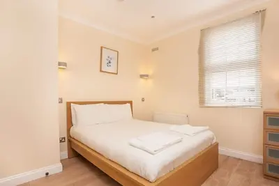 Image de 1 Bed Flat - Sleeps 4 - Parking - Wifi