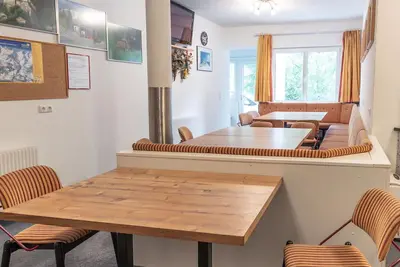Image de Agréable appartement pour 20 personnes avec Wifi et parking