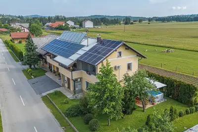 Image de House Dijana With Pool, Bloke, Slovenia