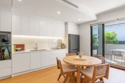 Image de Modern, newly styled apartment in Gerringong town centre