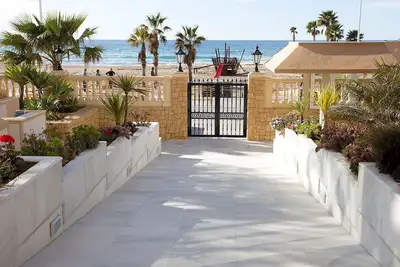 Image de Joli appartement pour 4 personnes avec climatisation, Wifi, Tv et terrasse