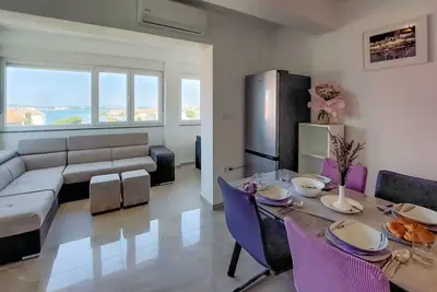 Image de Agréable appartement pour 5 personnes avec Wifi, climatisation, Tv, balcon et parking