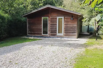 1 Streamside, pet friendly, country holiday cottage in Lanreath