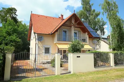 Image de Magnifique maison de vacances pour 7 personnes avec Wifi, Tv, patio et parking
