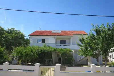 Image de Joli appartement pour 4 personnes avec Wifi, climatisation, Tv et terrasse