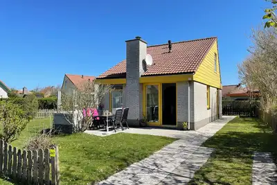 Image de 3 bedroom accommodation in Julianadorp aan Zee
