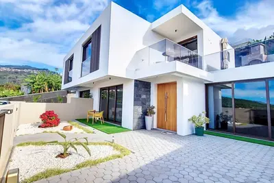 Image de Allure Alannas Villa by LovelyStay