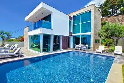 Image de C'est Si Bon Villa by LovelyStay