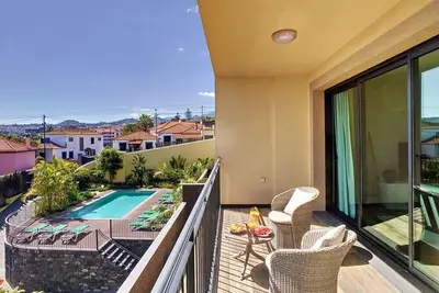 Image de Sunlight Apartment by LovelyStay