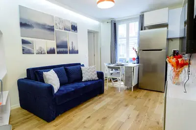 Image de Appartement modern et confortable à Paris.