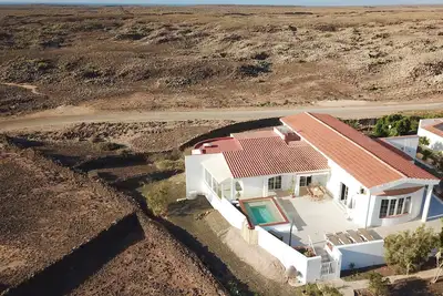La Villa Seren est spacieuse très calme avec vue exceptionnelle-